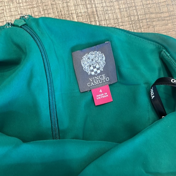 Green one shoulder cocktail dress - Picture 2 of 2